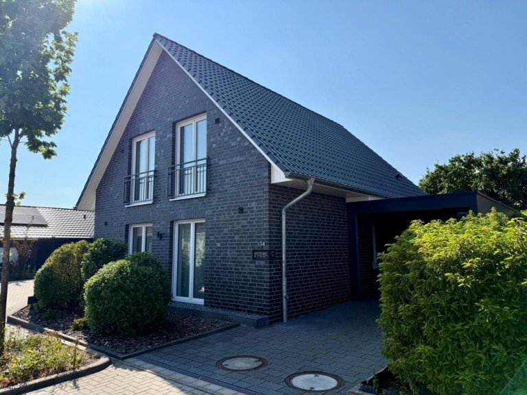 Au�enansicht 2 Coesfeld / Lette Einfamilienhaus energieeffizient o hochwertig o familienfreundlichModernes Einfamilienhaus in verkehrsberuhigter Sackgassenlage