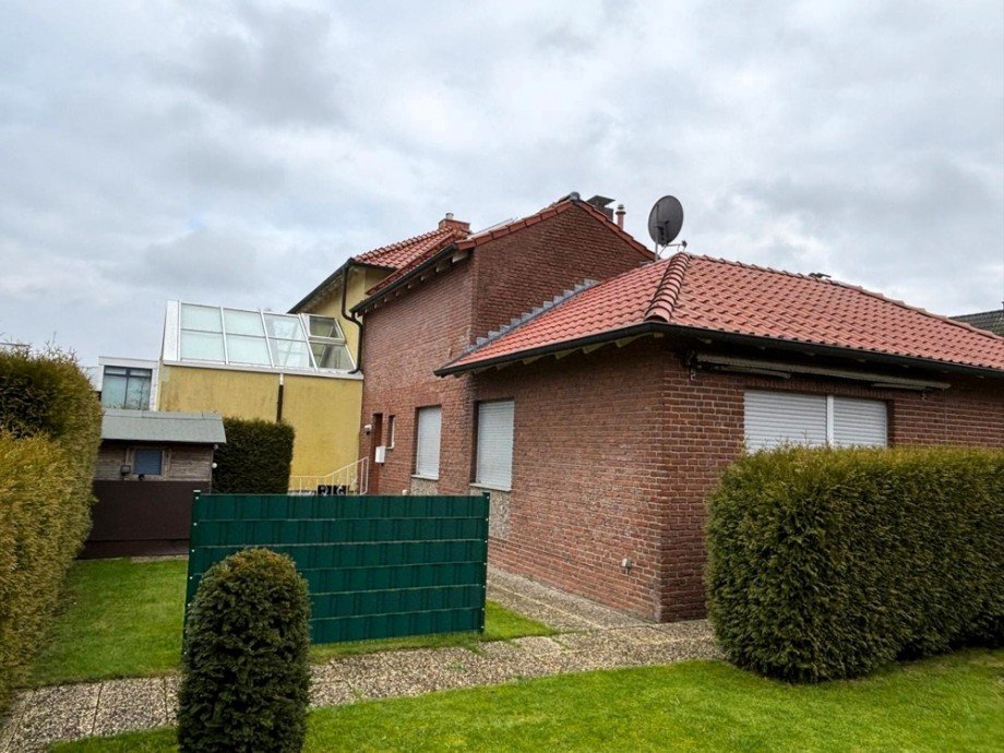 Bungalow im Garten Zweifamilienhaus Coesfeld