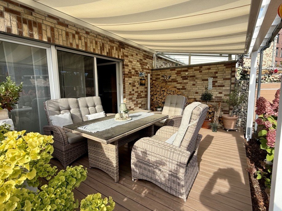 gem�tlicher Terrassenbereich mit Glasdach Reihenendhaus Coesfeld