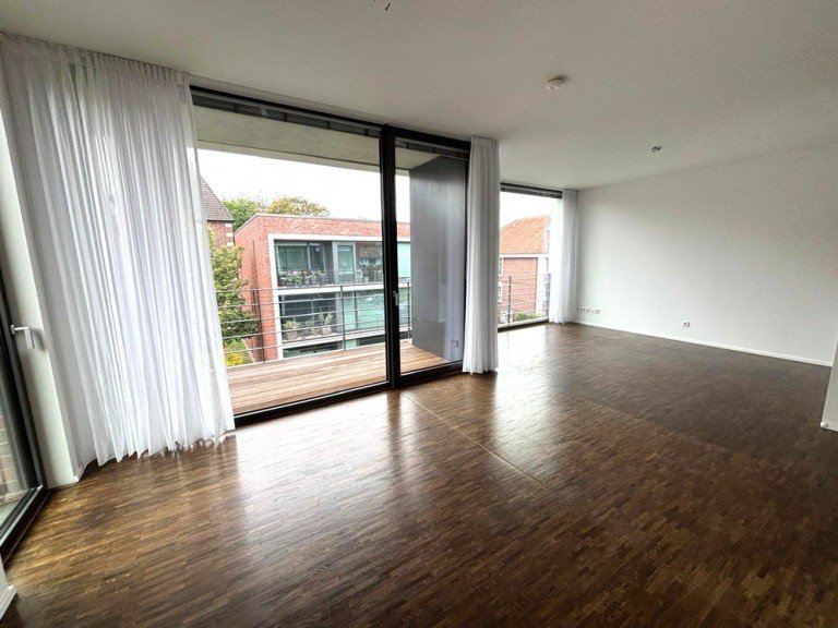 lichtdurchfluteter Wohnbereich Coesfeld Etagenwohnung Seniorengerecht im Zentrum!Wohnqualit�t auf hohem Niveau - Gepflegte Eigentumswohnung mit zwei Loggien