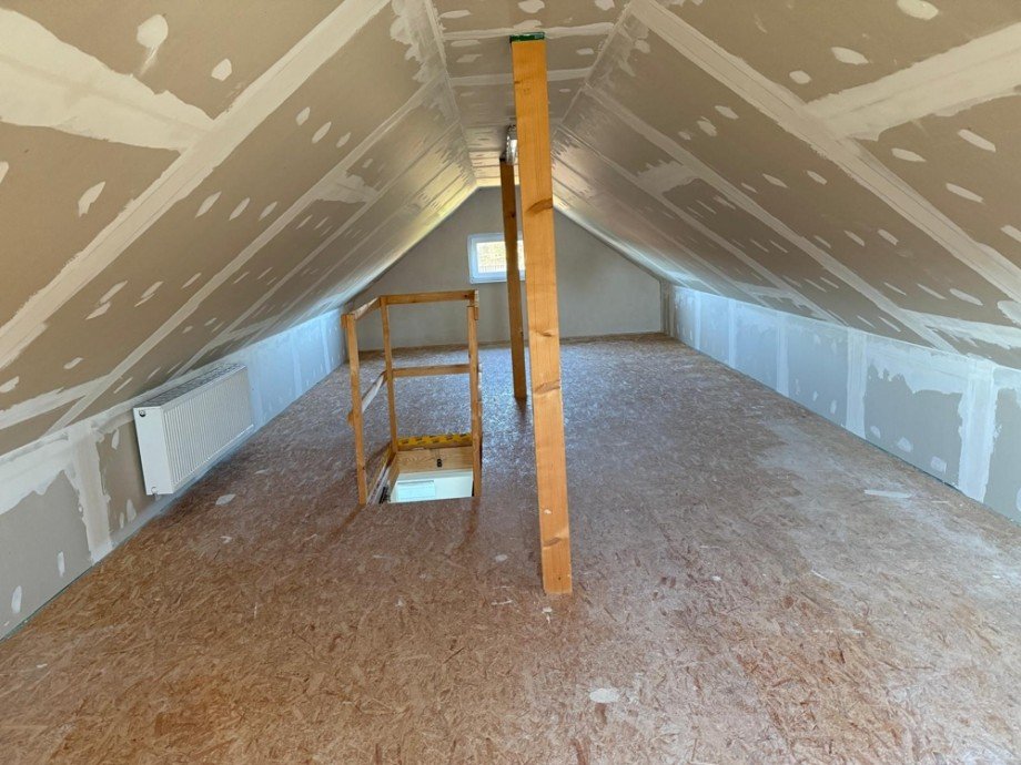 Dachboden als Stauraum Doppelhaush�lfte Coesfeld