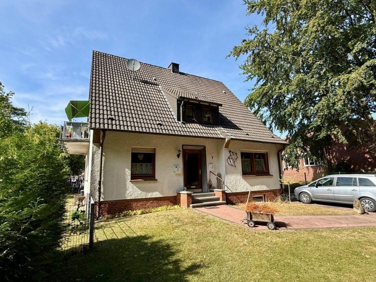 Eingangsansicht Coesfeld Erdgeschosswohnung Erdgeschosswohnung mit Garten, Terrasse, Garage und Stellplatz