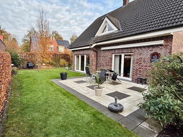 Terrasse mit Markise Einfamilienhaus Coesfeld