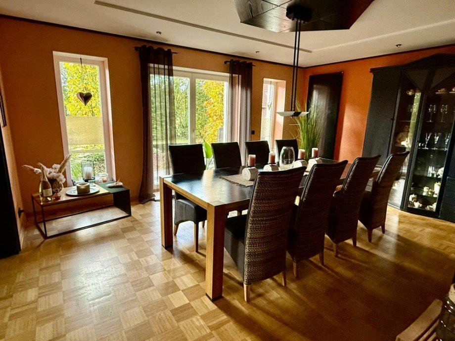 gro�z�giges Esszimmer Haus Coesfeld / Lette